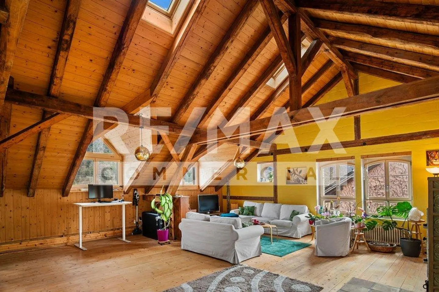 Jewel for Work and Living - Photo 11 of 13