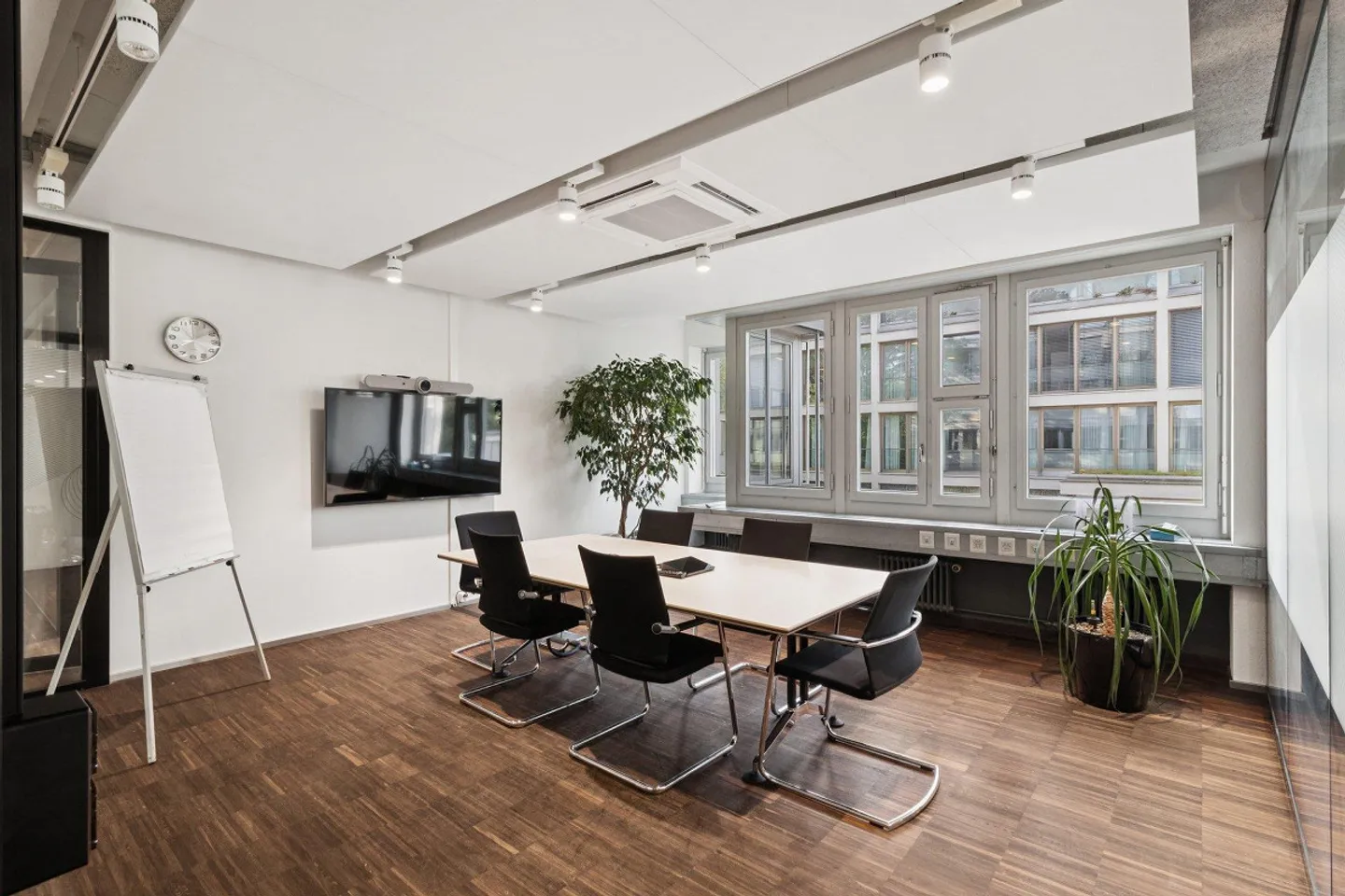 Bureaux de haute qualité, prêts à emménager au cœur de Zurich Seefeld - Photo 7 sur 13