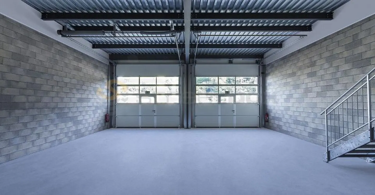 Espace Commercial Spacieux - Photo 2 sur 3