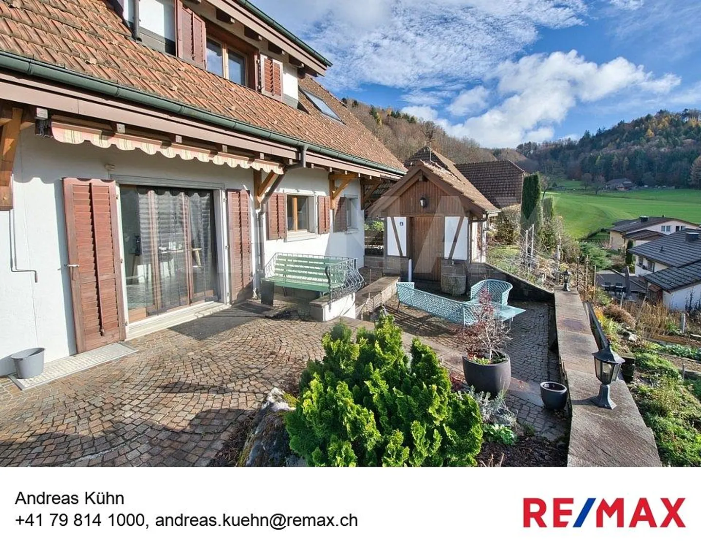 Spacious Single-Family Home in a Quiet Hillside Location - Ideal for Families - Photo 1 of 13