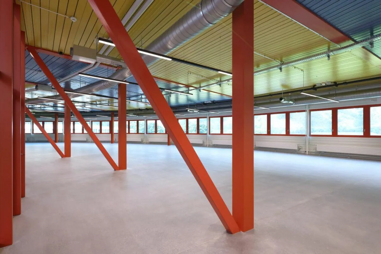 Spazi commerciali nel centro di innovazione LIUG, Chur - Foto 4 di 9