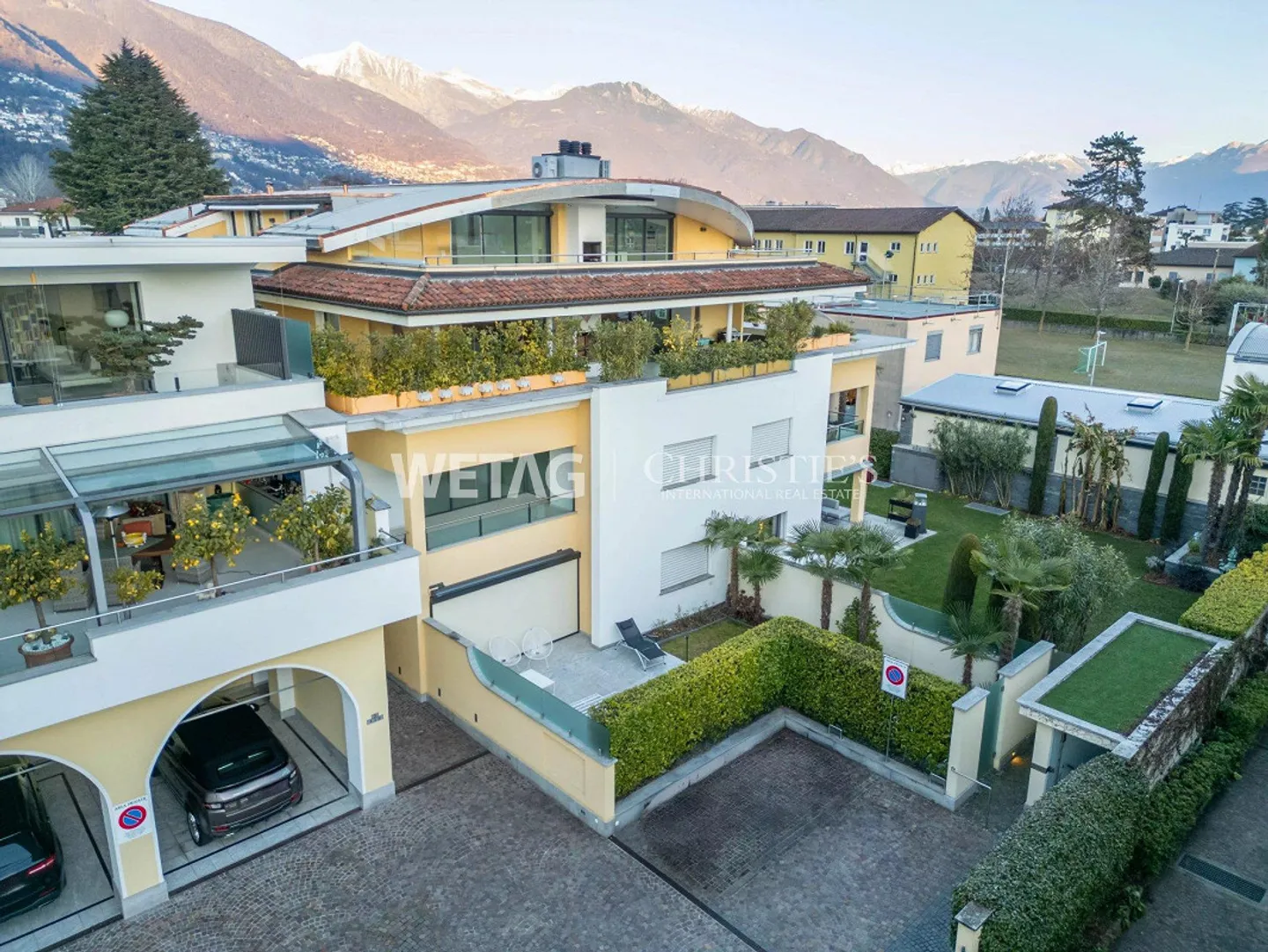 Ascona: Elegante attico di lusso con ampie terrazze in stile zen... - Foto 10 di 11