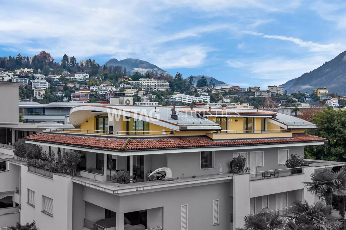 Ascona: Elegante attico di lusso con ampie terrazze in stile zen... - Foto 11 di 11