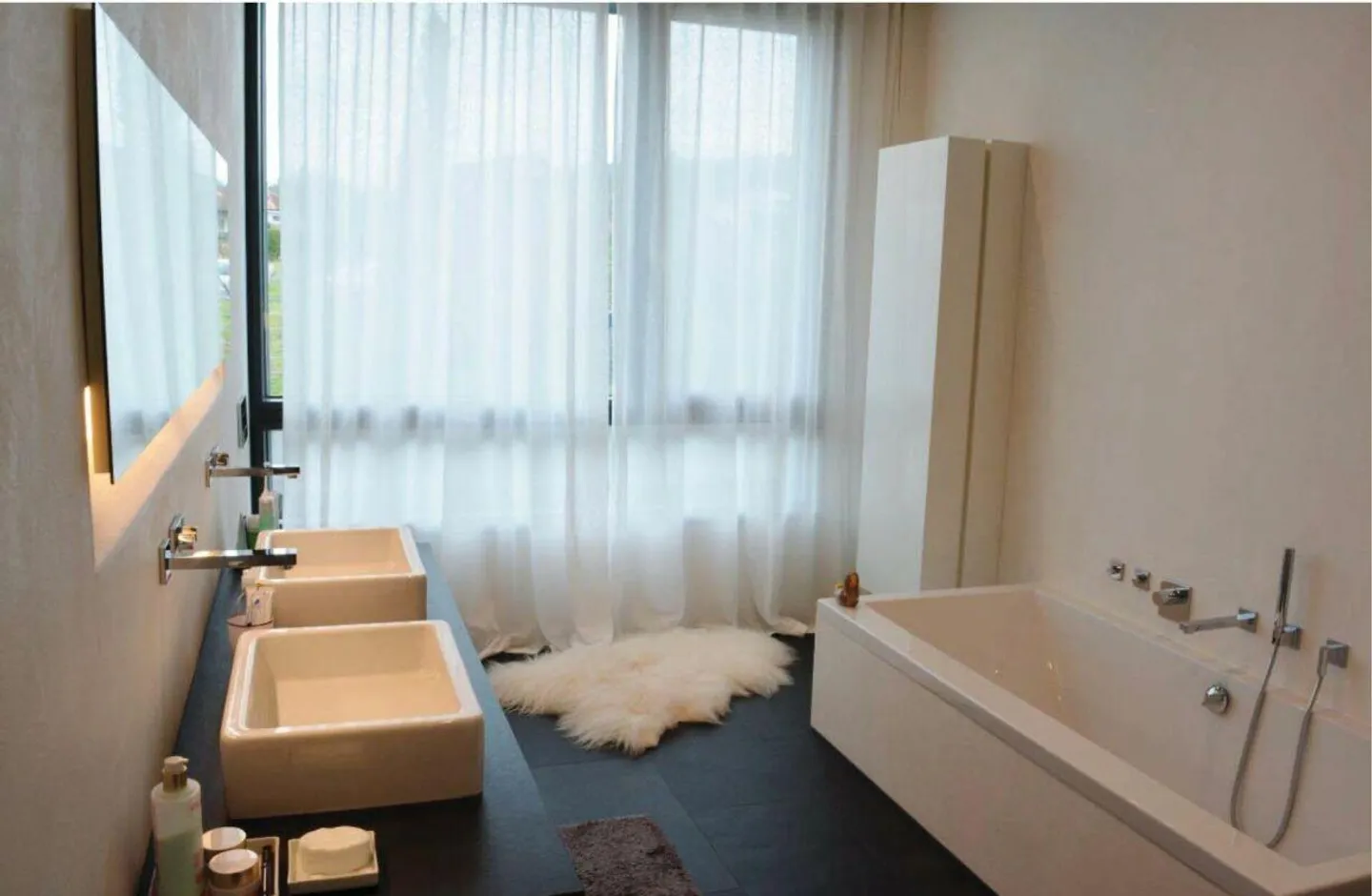 Exklusive 3.5-Zimmer-Wohnung mit Seesicht - Foto 6 von 10