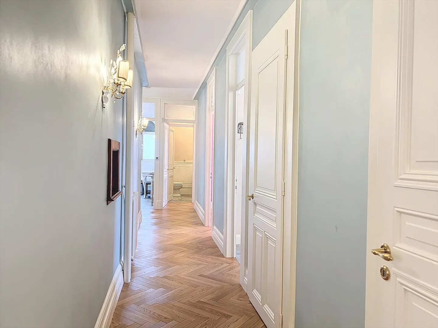 Appartement 6 pièces - Photo 5 sur 9