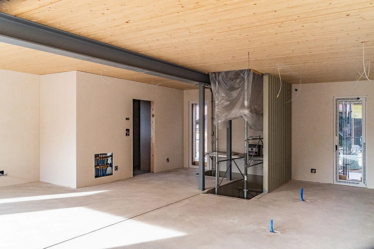 New building with a heart for country living - Photo 4 of 13