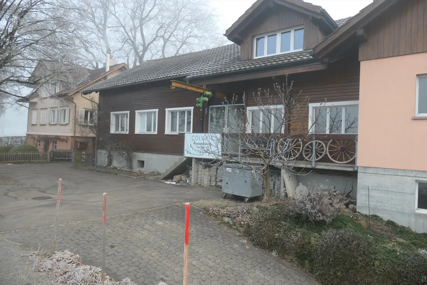 Espace commercial avec options de stationnement - Photo 4 sur 5