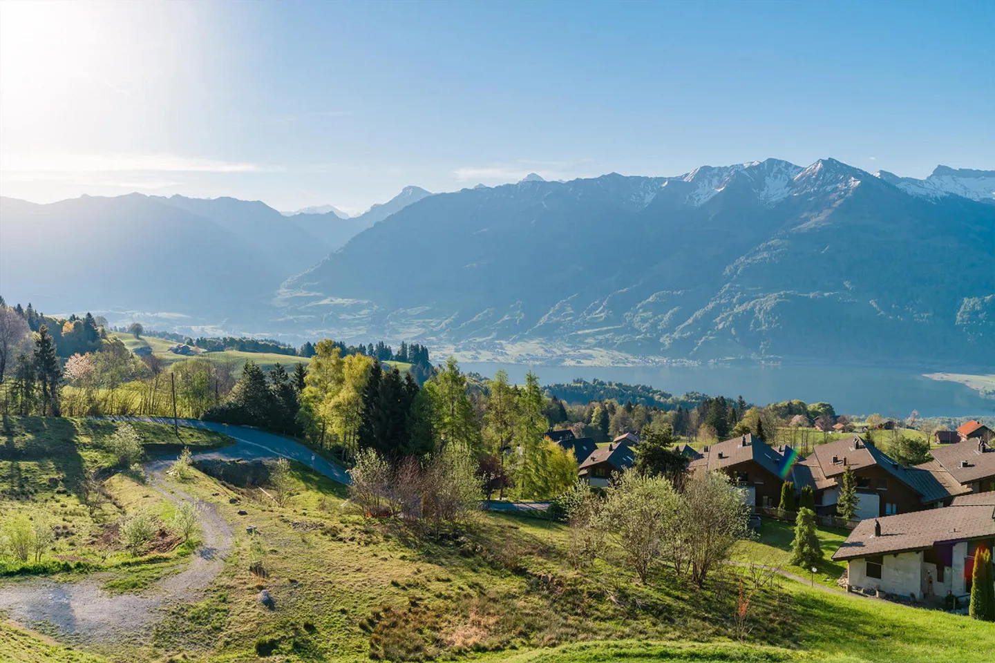 Wohnjuwel mit Weitblick über dem Sarnersee - Photo 2 of 5