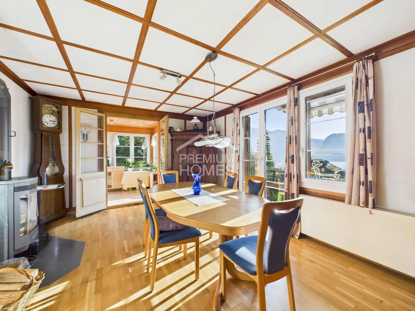 Once Riviera, Always Riviera - Your Home by Lake Thun! - Photo 2 of 12