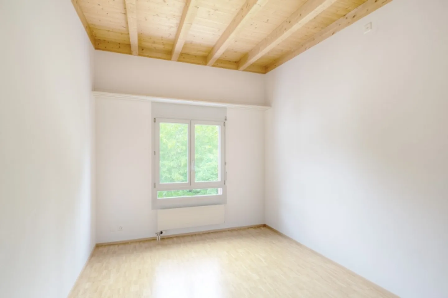 Settlement with Family Sense - Photo 7 of 9