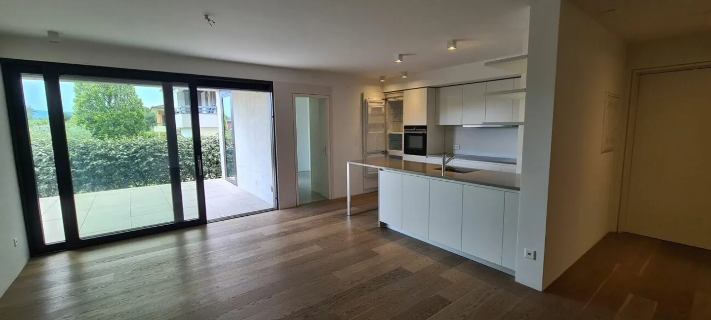 Modernes 3.5-Zimmer-Apartment mit privatem Garten in Coldrerio - Foto 4 von 10
