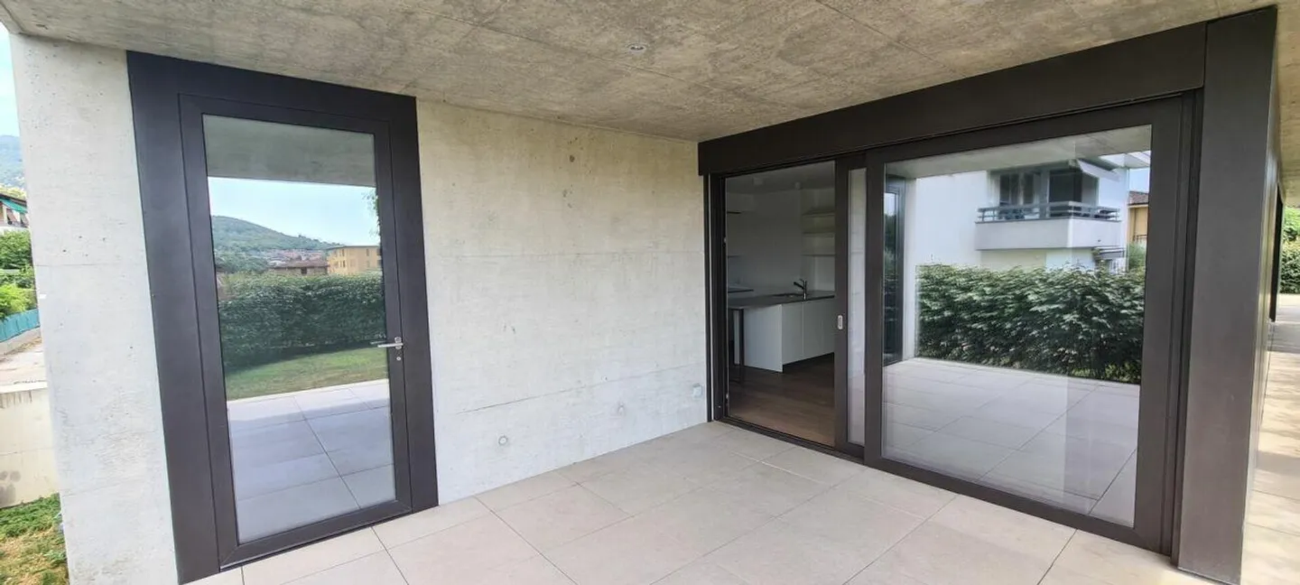 Modernes 3.5-Zimmer-Apartment mit privatem Garten in Coldrerio - Foto 5 von 10