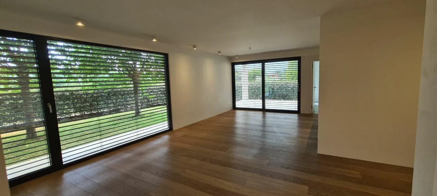Modernes 3.5-Zimmer-Apartment mit privatem Garten in Coldrerio - Foto 7 von 10