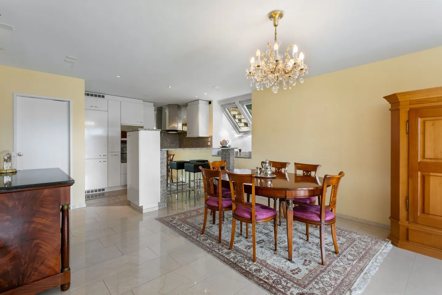 Charming Garden Duplex Apartment - Photo 4 of 12