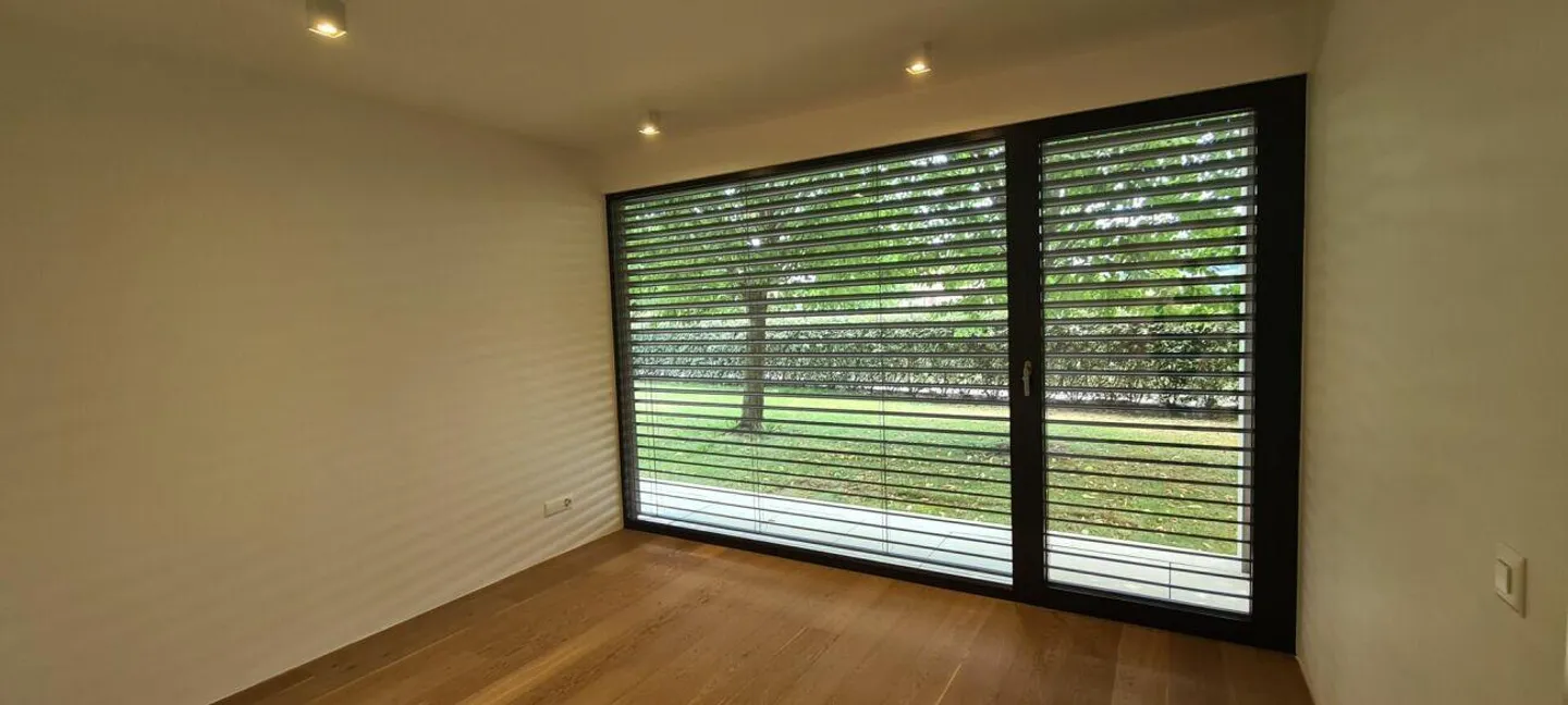 Modernes 3.5-Zimmer-Apartment mit privatem Garten in Coldrerio - Foto 8 von 10