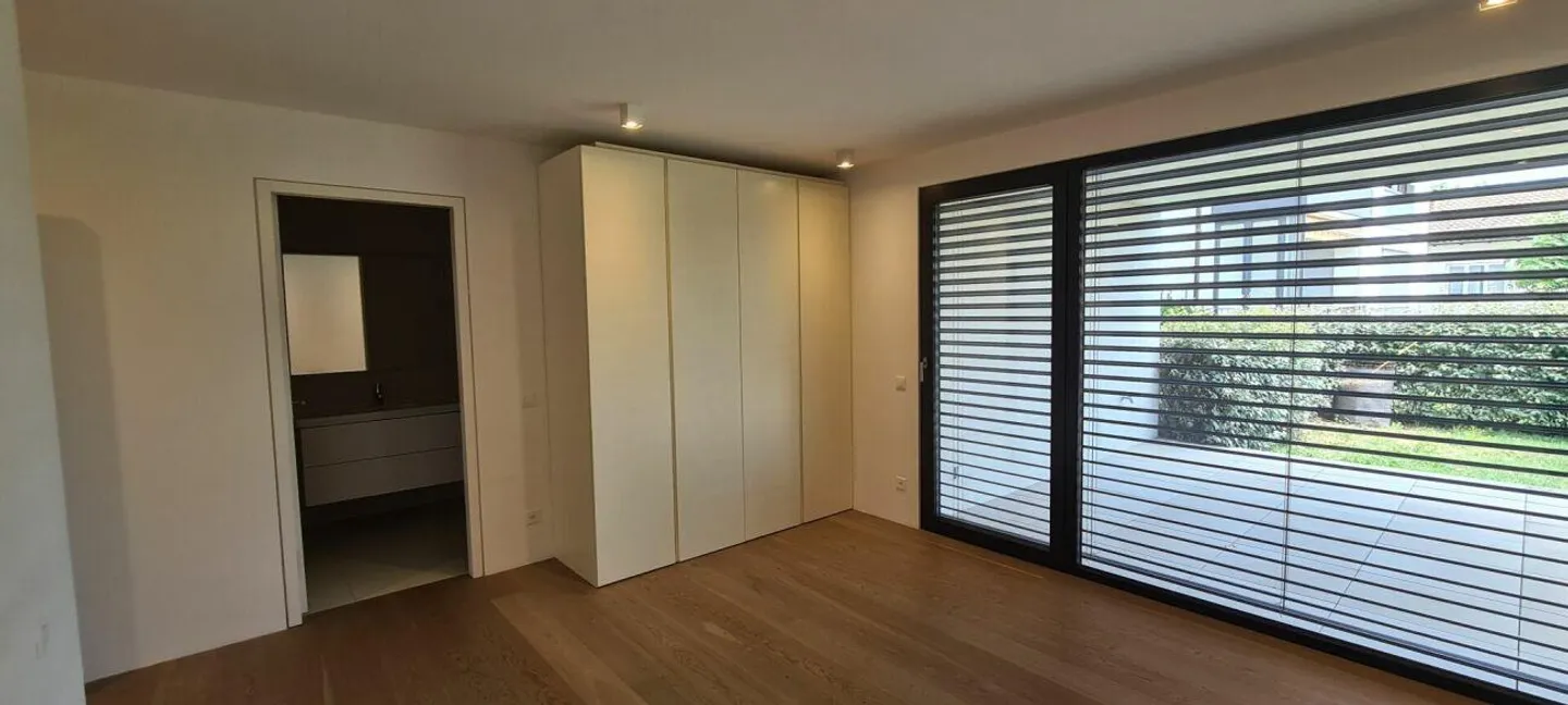 Modernes 3.5-Zimmer-Apartment mit privatem Garten in Coldrerio - Foto 10 von 10