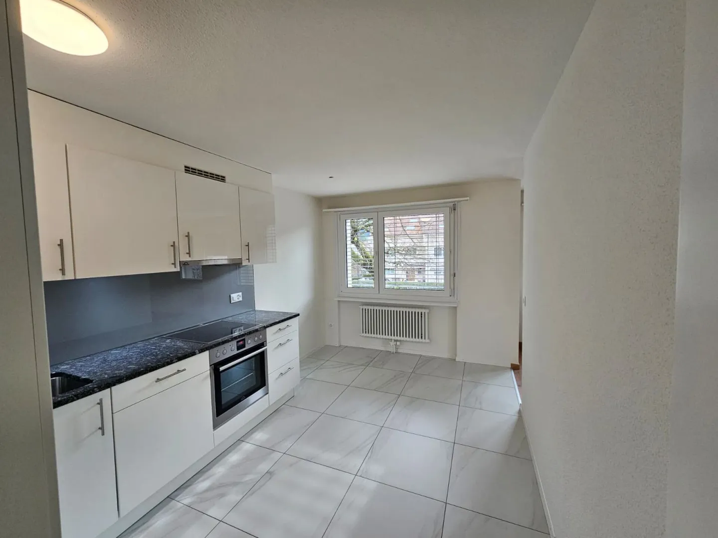 Modern 3.5 Room Apartment - Photo 3 of 22