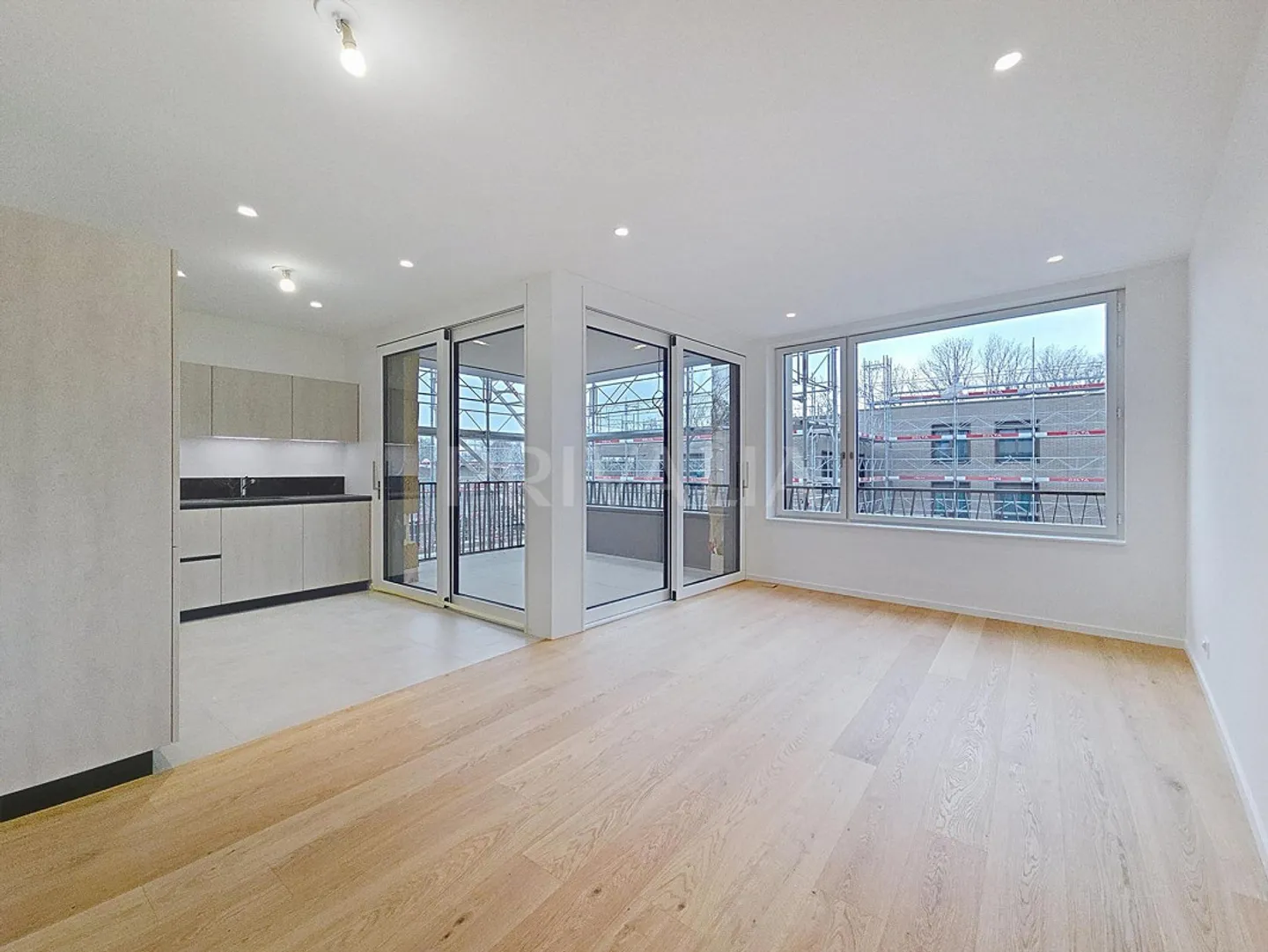 Beautiful new 3-room apartment in a new THPE residence - Photo 1 of 5