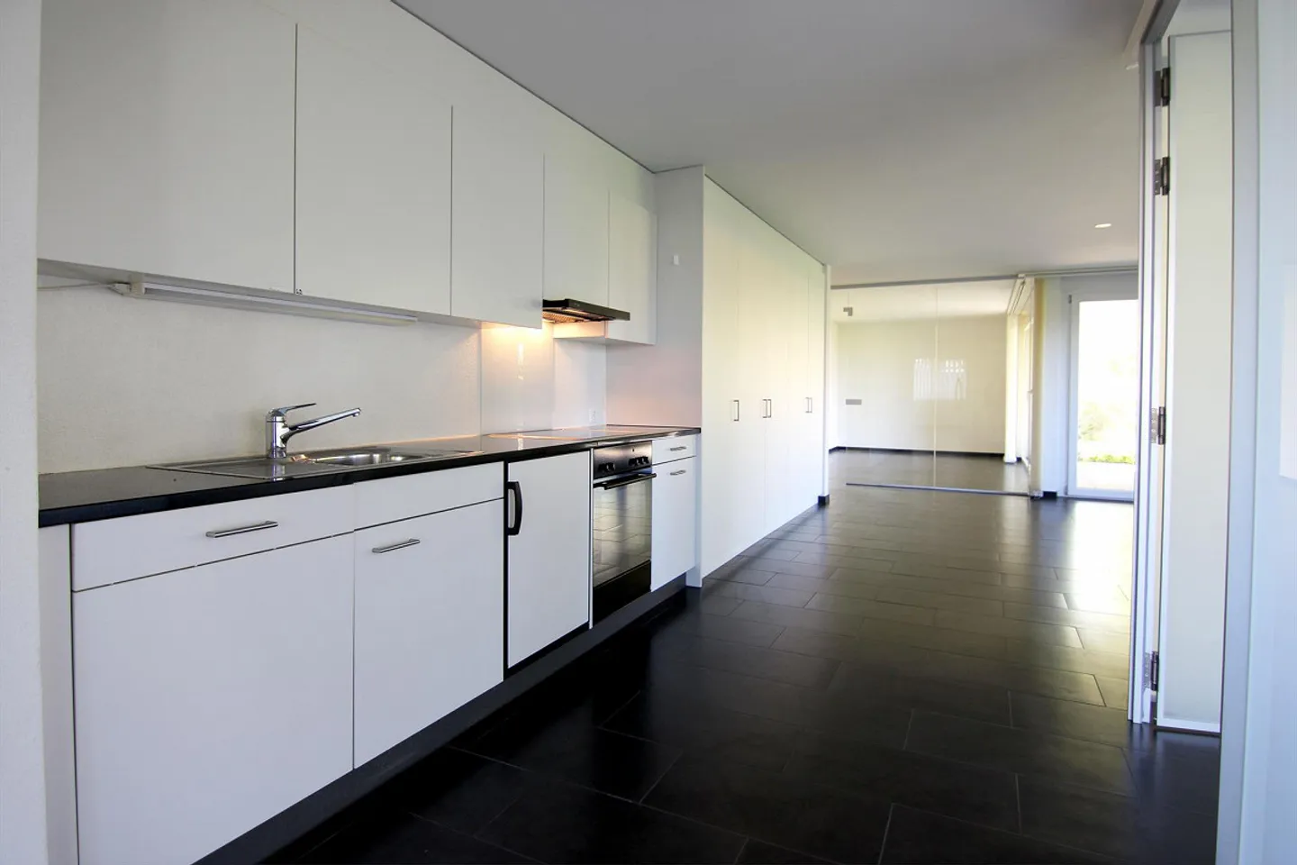 Spazio ufficio in posizione centrale a Pfäffikon SZ - Foto 3 di 7