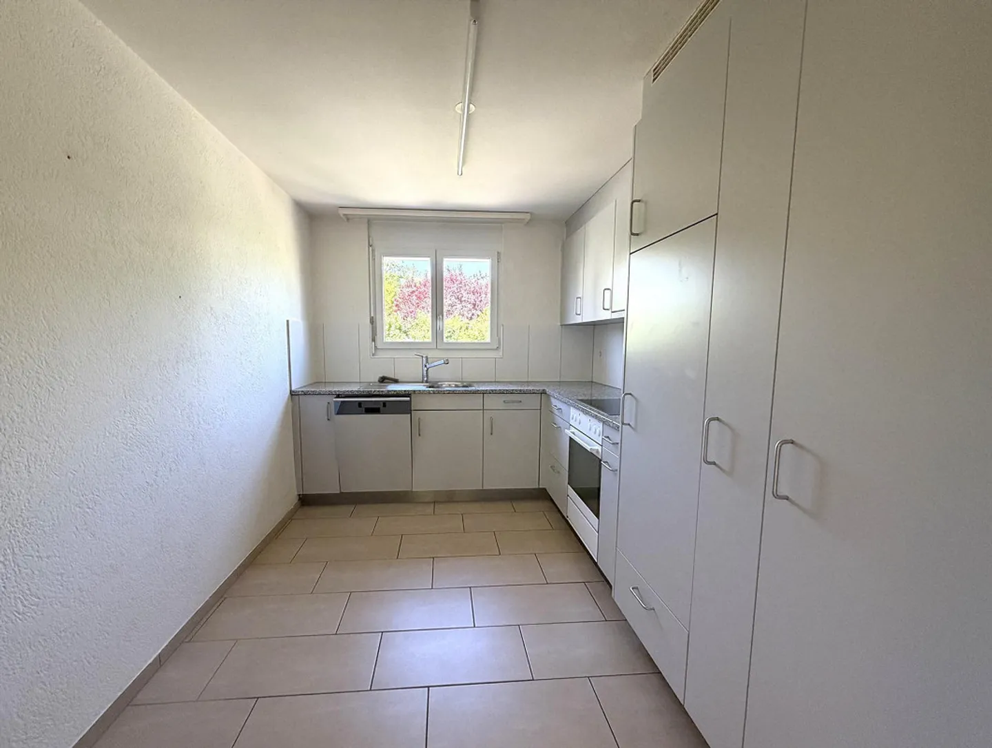 Familienfreundlich wohnen in Rheinnähe! - Foto 3 di 12