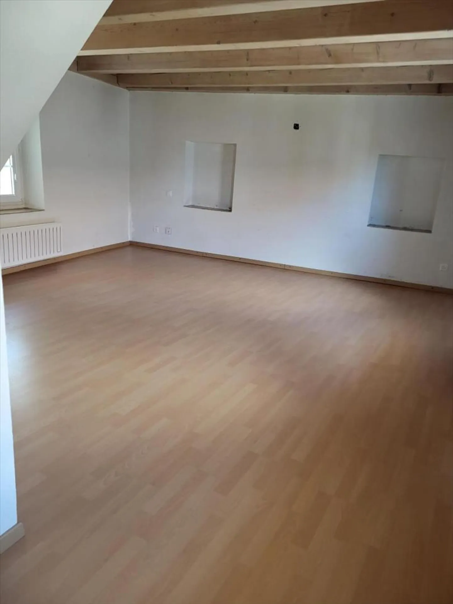 Villa 4.5 camere a Fontaines-sur-Grandson - Foto 6 di 8