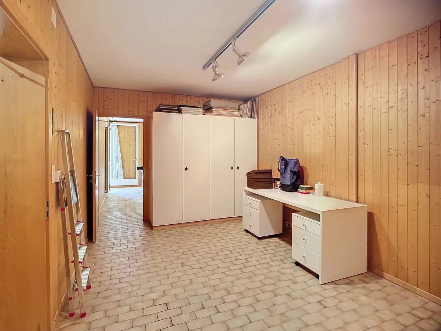 Nur einen Steinwurf vom See entfernt - 2,5-Zimmer-Wohnung zu renovieren - Foto 3 von 11