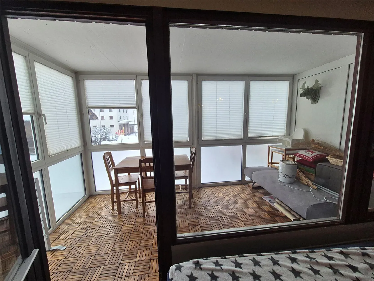 Appartement meublé de 2,5 pièces dans un emplacement central - Photo 5 sur 5