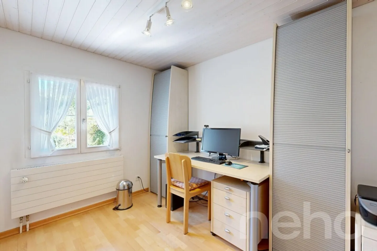 Charming Single Family Home - Photo 7 of 11