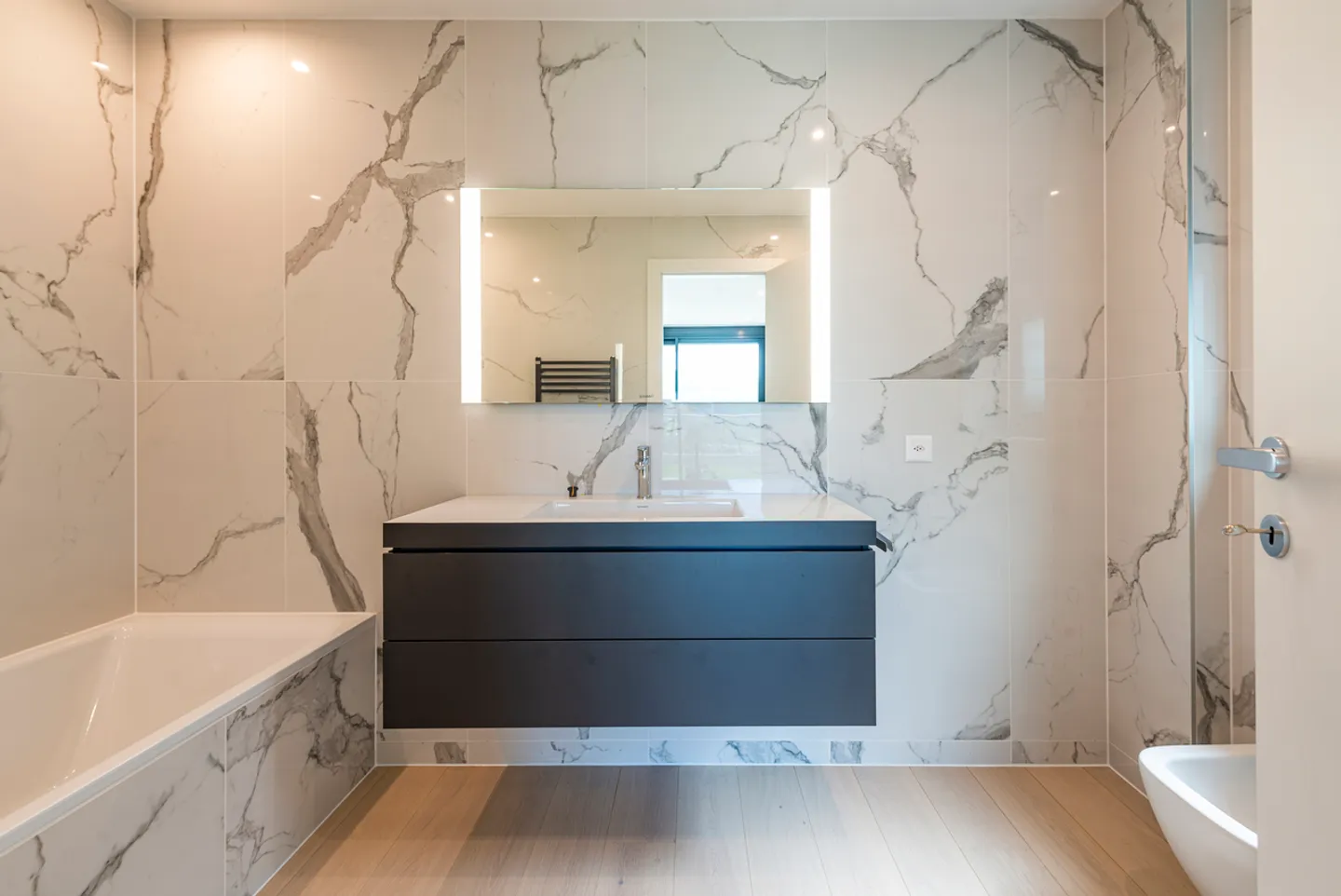 Nuovo appartamento di 4,5 locali in zona prestigiosa con vista lago - Foto 11 di 15