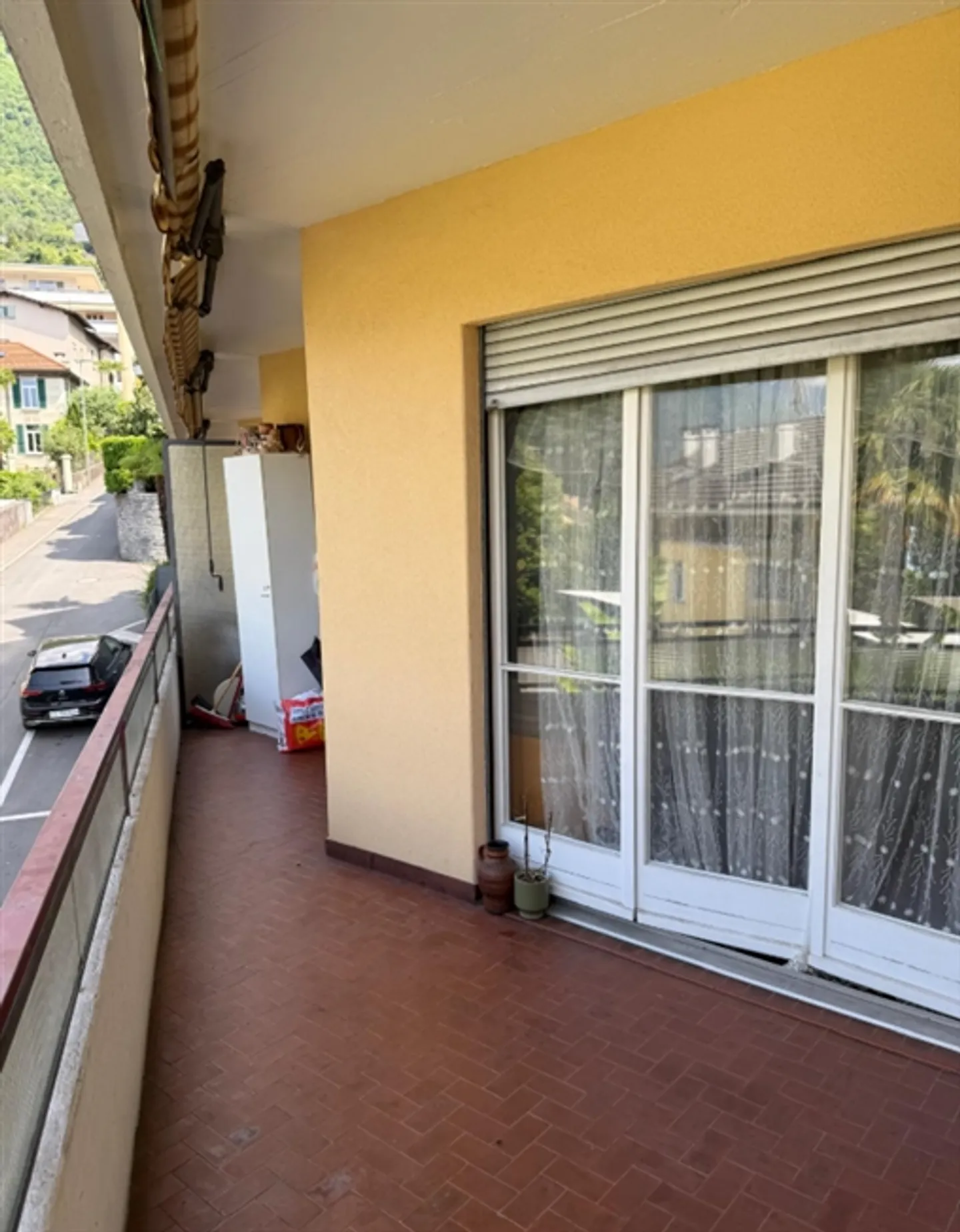 «Spazioso appartamento di 2.5 locali in prima o seconda residenza / Geräumige 2,5-Zimmer-Wohnung im ersten oder zweiten Wohnsitz» - Foto 18 di 20
