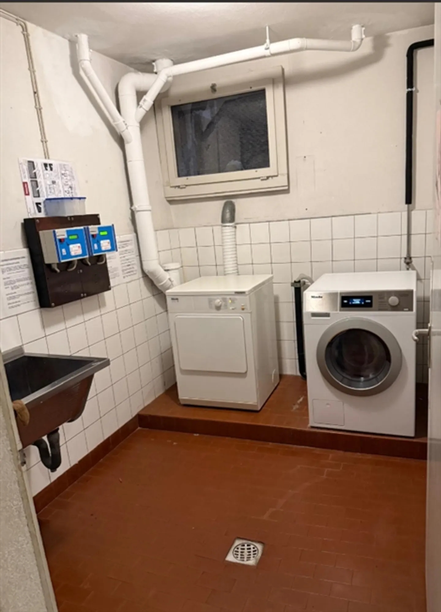 «Spazioso appartamento di 2.5 locali in prima o seconda residenza / Geräumige 2,5-Zimmer-Wohnung im ersten oder zweiten Wohnsitz» - Foto 19 di 20