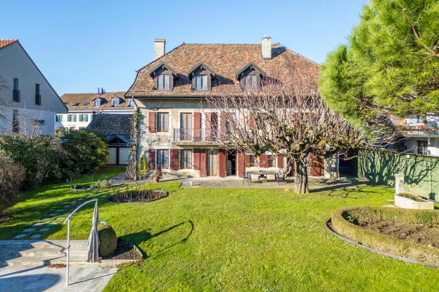 Seltene Gelegenheit, in einem bezaubernden Rahmen zu leben - Foto 4 von 13