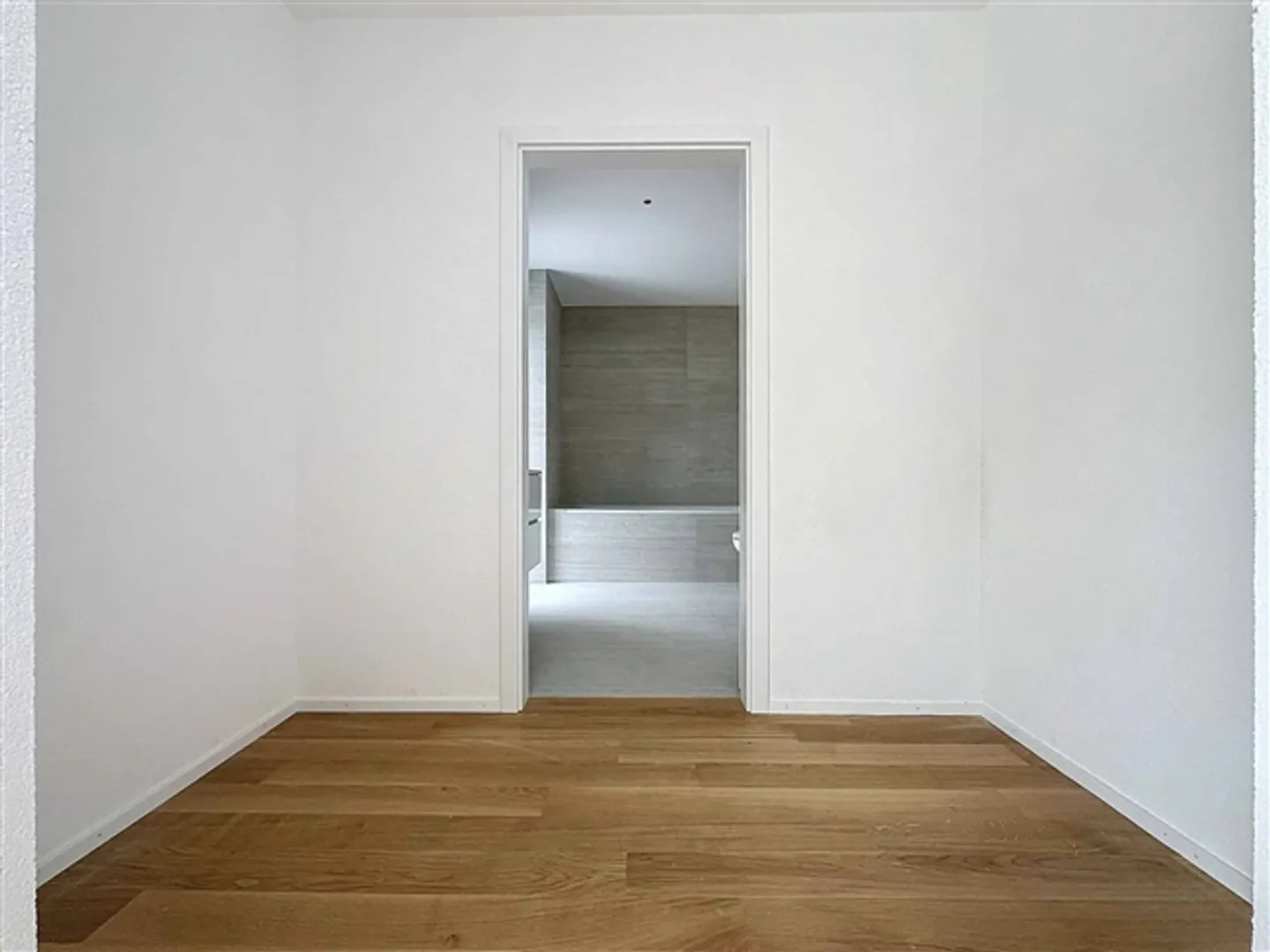 Attico 5.5 stanze con terrazza sul tetto - Foto 9 di 13