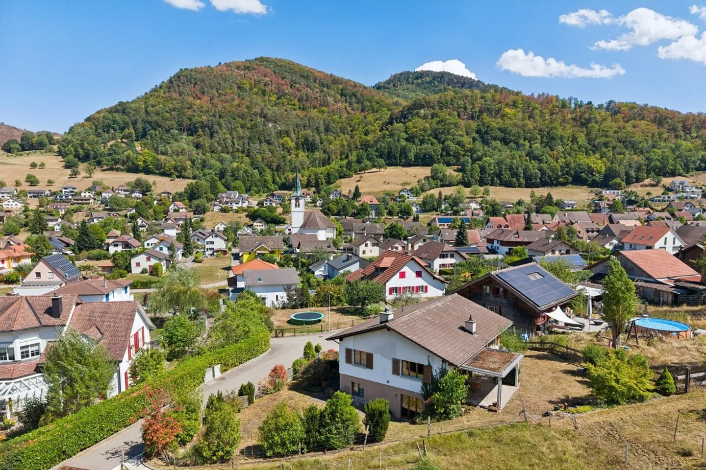 Vista non edificabile al margine del villaggio - Vivere con vista nell'idilliaco... - Foto 2 di 7