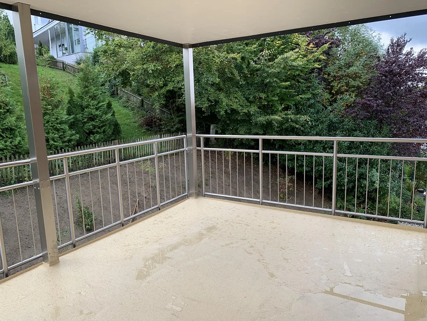 Geräumige Wohnung mit Balkonen - Foto 1 von 6