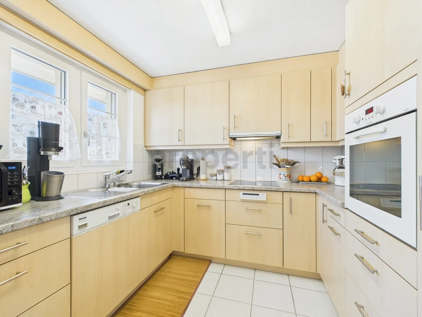 Appartamento accogliente di 4,5 stanze con giardino e sala hobby a Pratteln - Foto 2 di 12