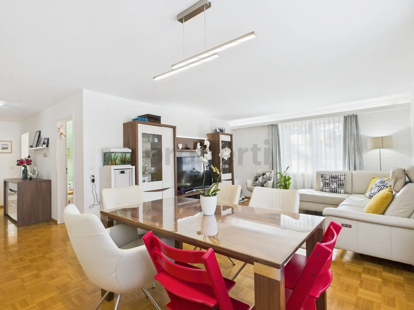 Appartamento accogliente di 4,5 stanze con giardino e sala hobby a Pratteln - Foto 8 di 12