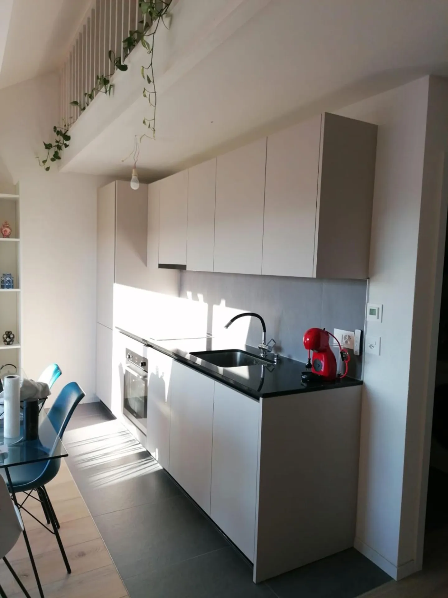 Charmant Appartement avec Balcon - Photo 3 sur 7