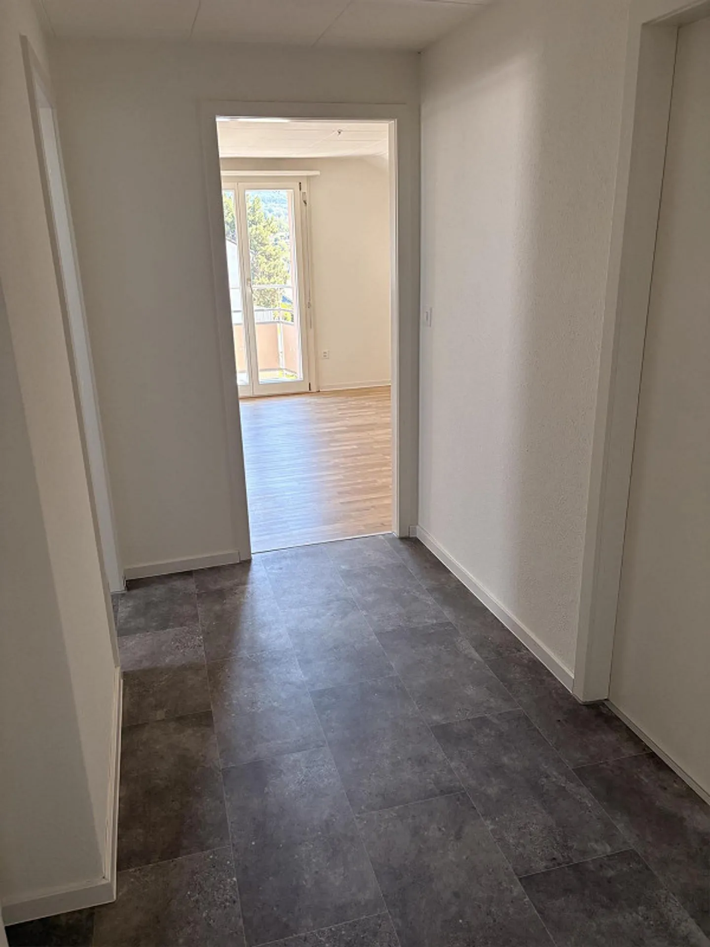 Appartamento 2 stanze con balcone - Foto 2 di 7