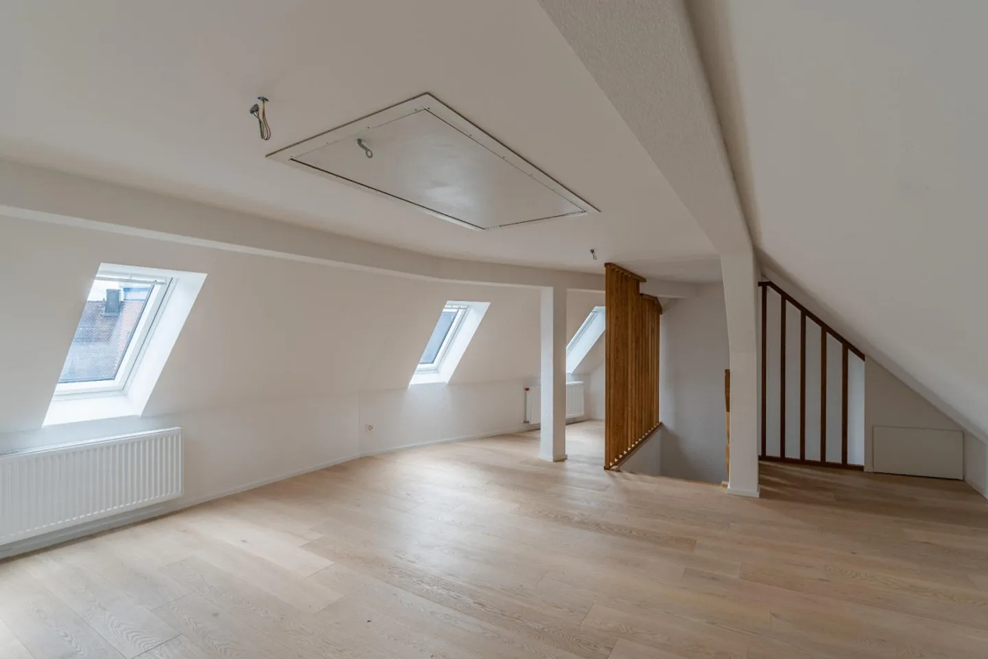 MAISONETTE APARTMENT WITH PRIVATE ROOF TERRACE - FIRST OCCUPANCY - Photo 6 of 10