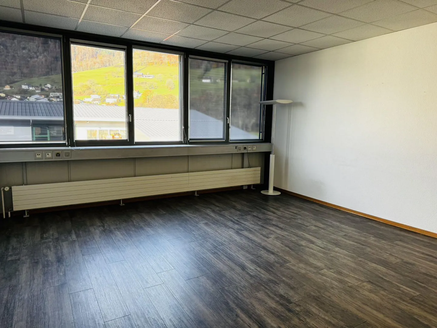Bureaux à Lienz (50m2 & 38m2) - Photo 5 sur 8