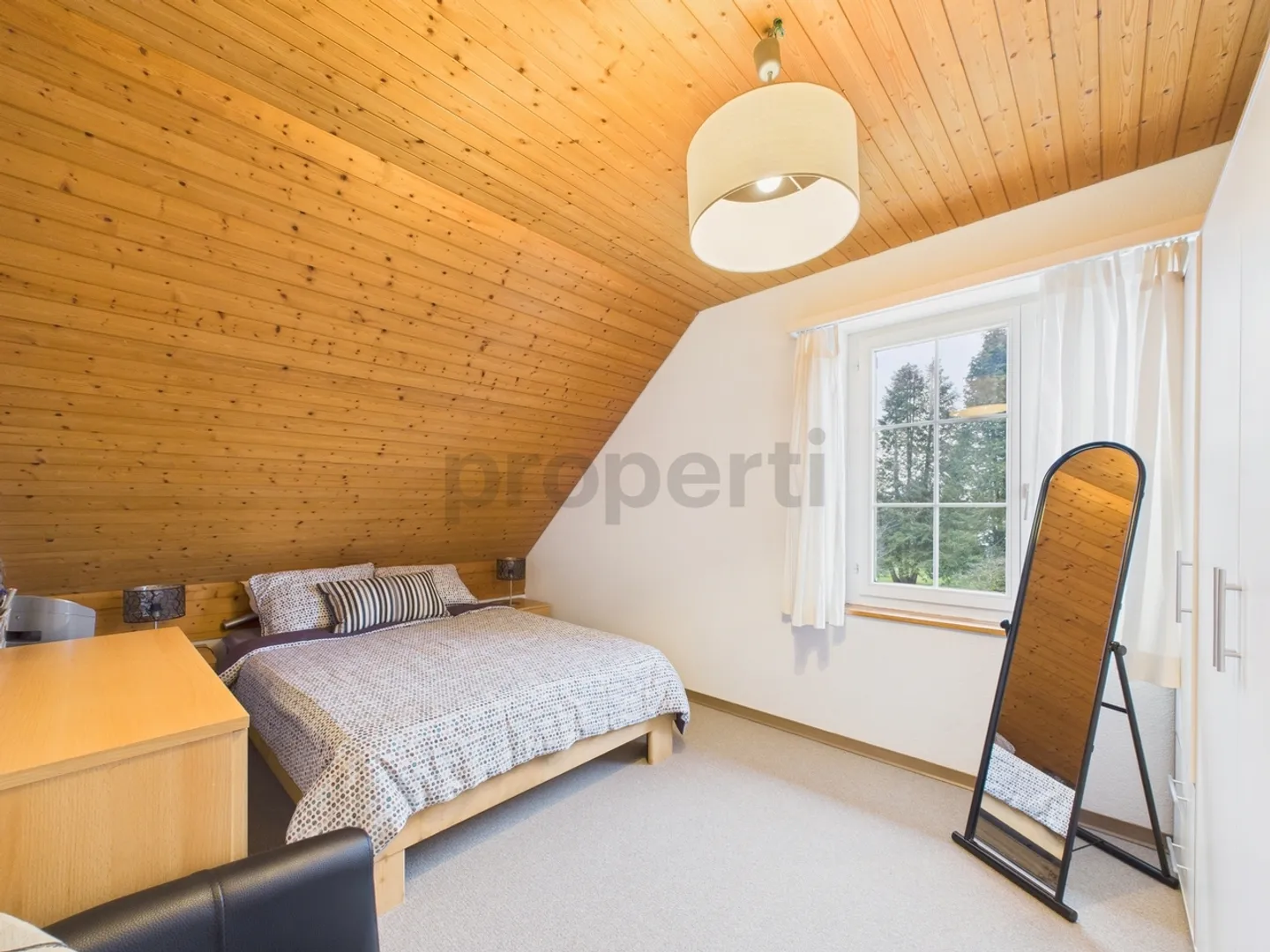 Villa con charme e giardino di 730m² - Disponibile dal 1° aprile - Foto 10 di 13