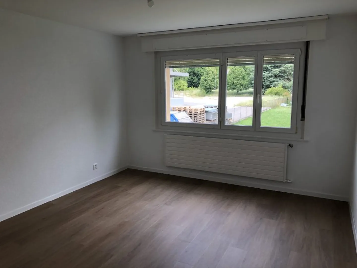 00810 - Appartamento 3,5 locali - Rue des Sources 1 - BOLE - Foto 2 di 6