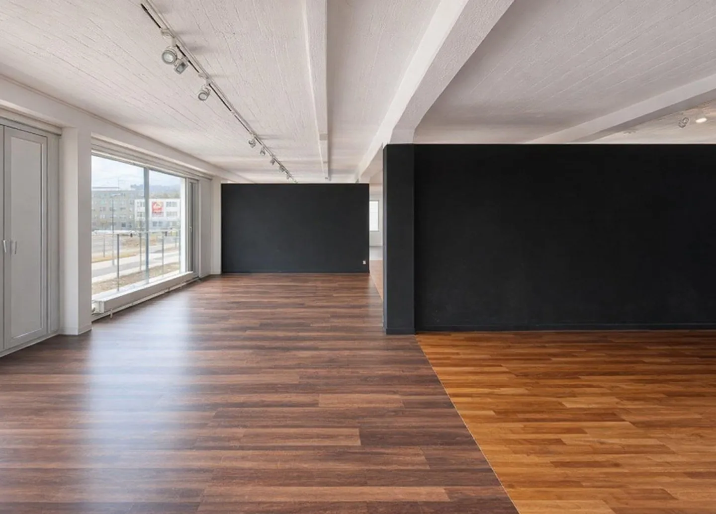 Vielseitige Gewerbefläche in Spreitenbach - Foto 2 von 6