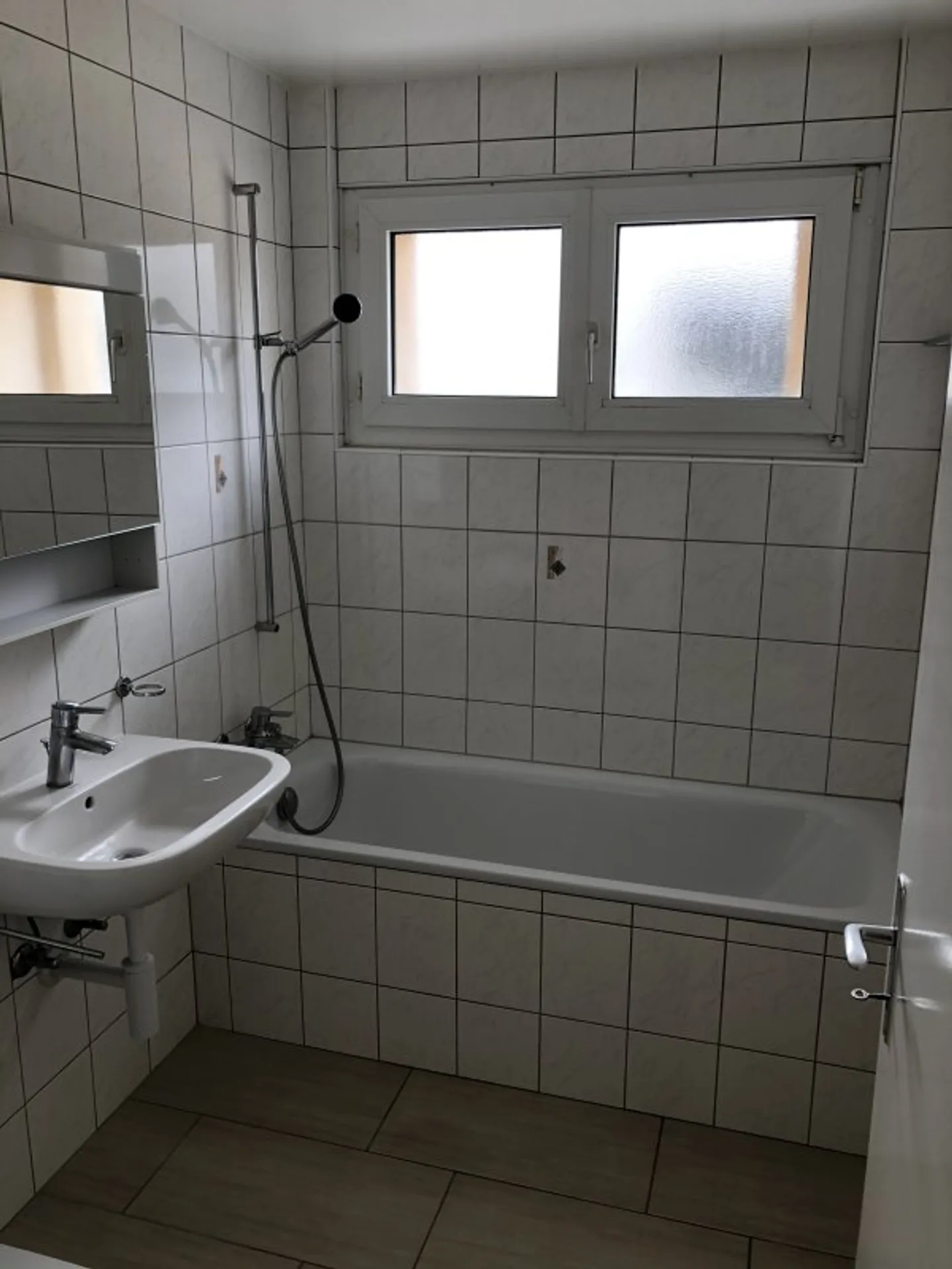 00810 - Appartamento 3,5 locali - Rue des Sources 1 - BOLE - Foto 6 di 6