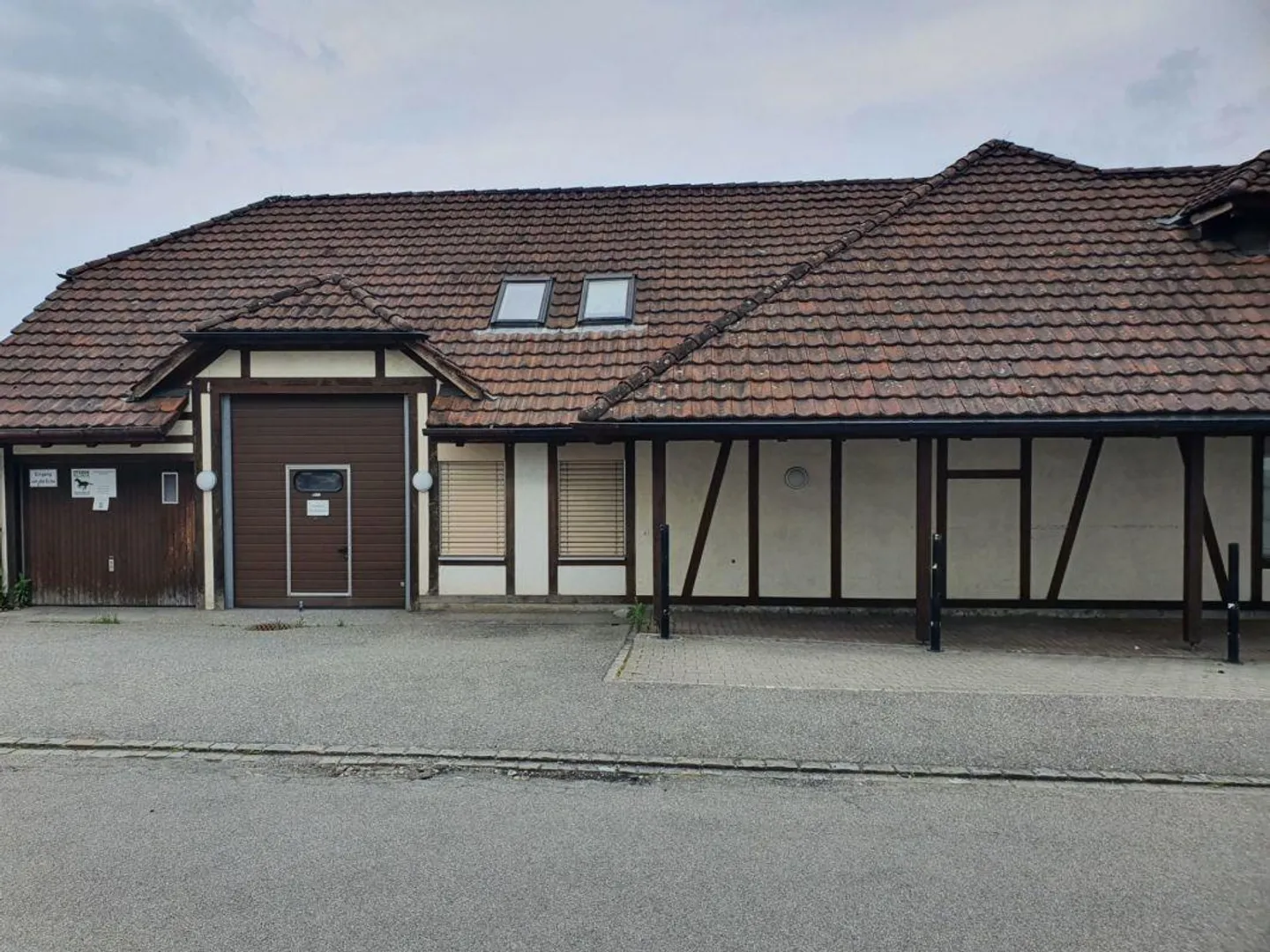 Storage room for rent - Photo 1 of 3