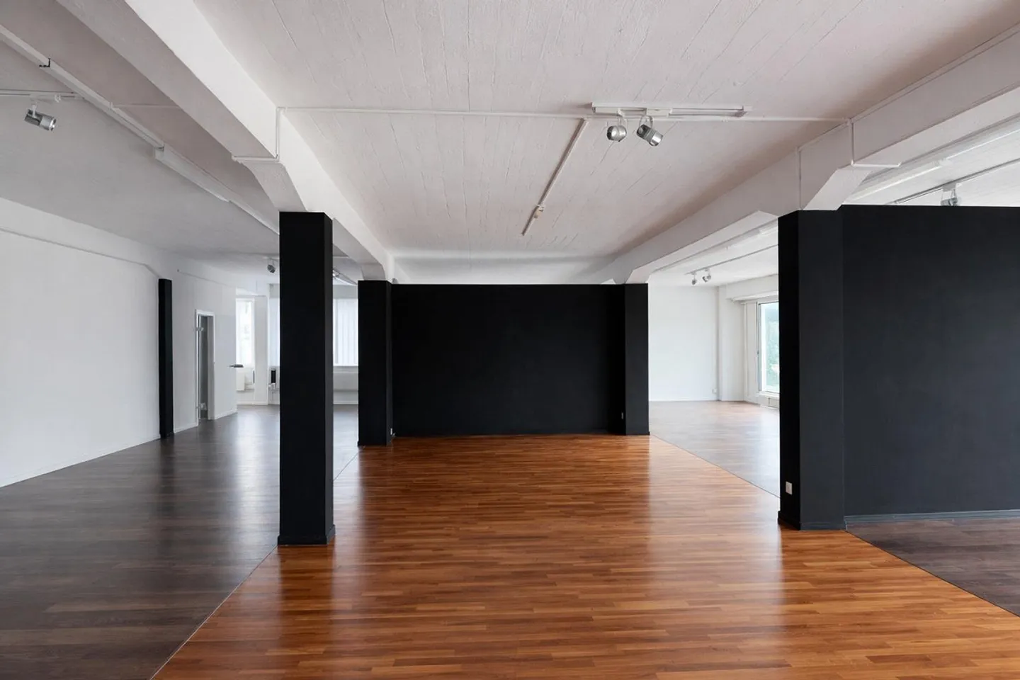 Vielseitige Gewerbefläche in Spreitenbach - Foto 4 von 6