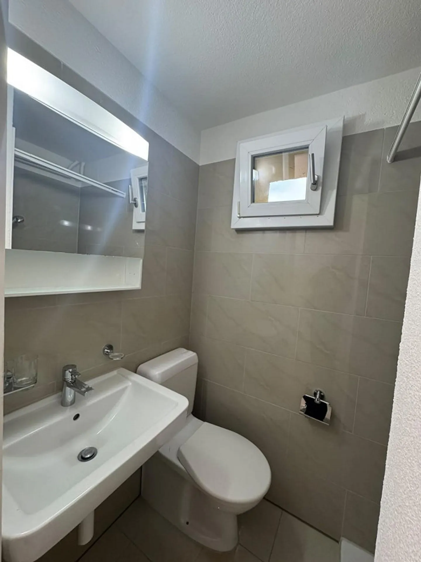 Charmante 2.5-Zimmer-Wohnung - Foto 4 von 8