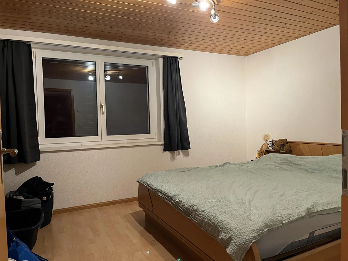Appartement spacieux de 4,5 pièces au rez-de-chaussée - Photo 14 sur 19