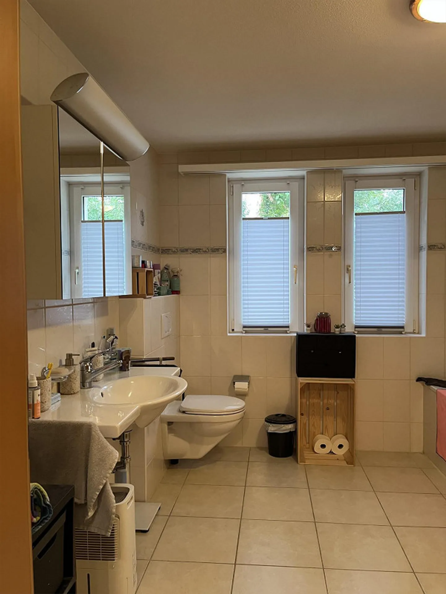 Appartement spacieux de 4,5 pièces au rez-de-chaussée - Photo 10 sur 19